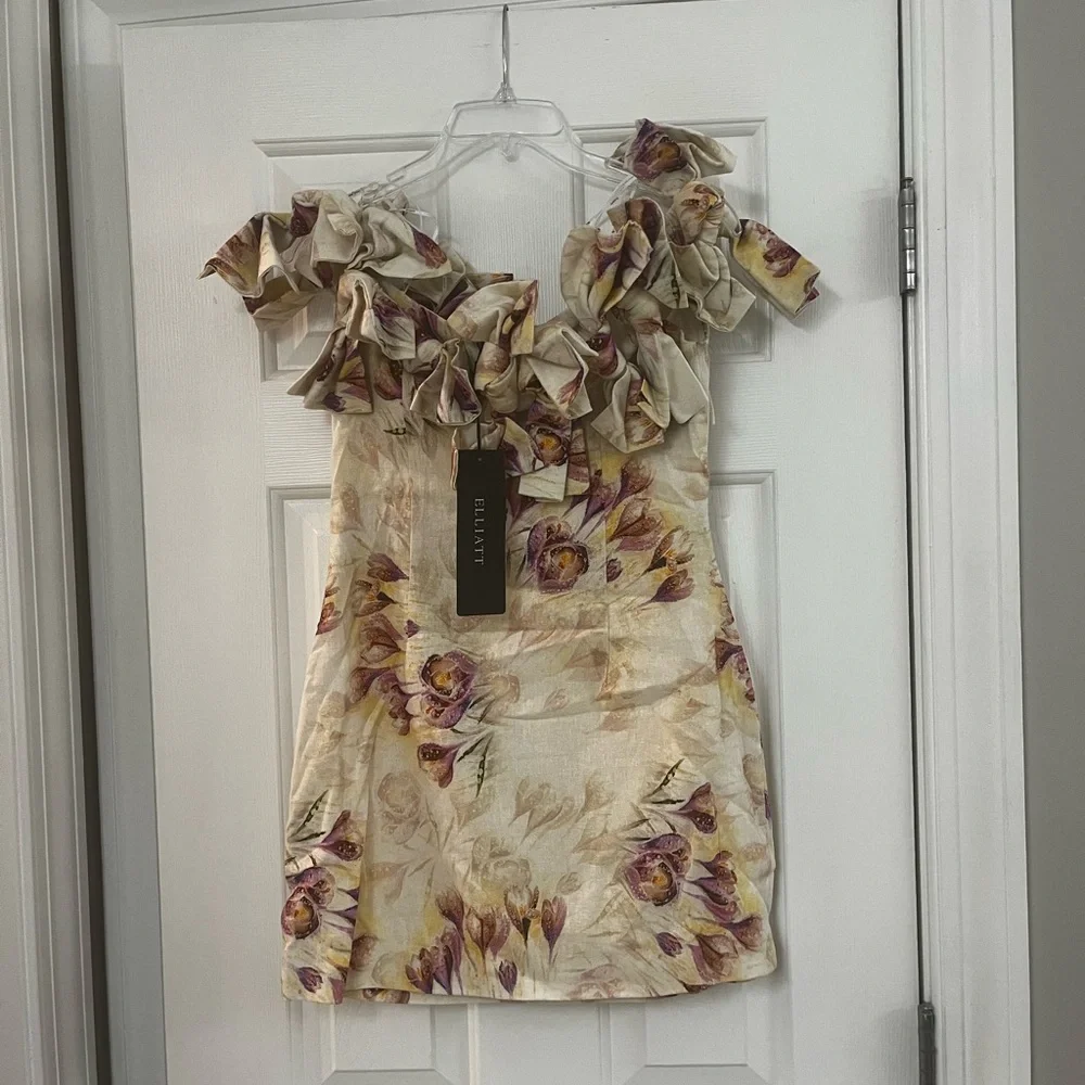 ELLIATT KRYSTLE DRESS - Picture 5 of 7